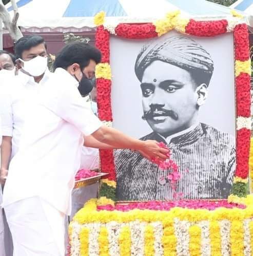 Madhavanoffici's tweet photo. #BAN_DKV வேளாளர்களின் வரலாறை புரிந்துகொண்டு அது ஒரு இனத்தின் பெயர் மட்டுமல்ல வரலாறு என்பதைத் தெரிந்துகொண்டு @mkstalin அவர்கள் உங்களை வெற்றி காண செய்த வேளாளர்களுக்கு நியாயத்தின் படி ஆதரவாக நின்று இந்த அரசாணையை ரத்து செய்ய வேண்டும் https://t.co/M5PKgghtrk