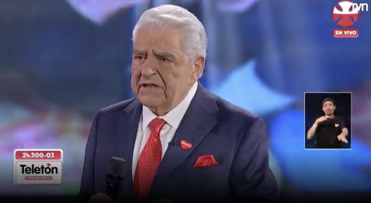 AndresUDP22's tweet photo. Digan todo lo que quieran de don Francisco, saquenle todos sus defectos,  pero este viejo ha hecho por este pais con Teleton mucho mas que todos los politicos del congreso. https://t.co/kSjBcfVfK8