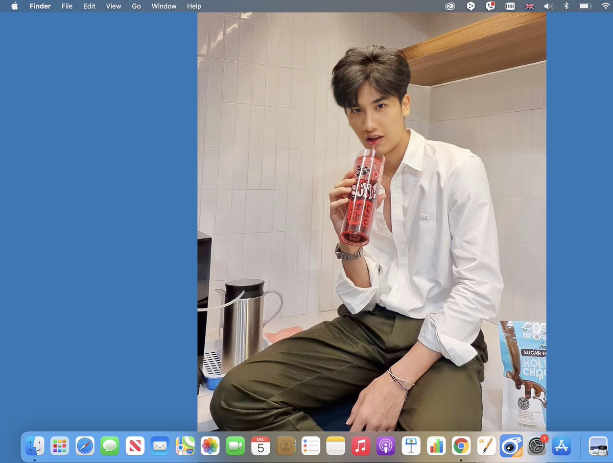 I am not lazy to study because P'Tay is watching me. 5555 😂 <a href="/Tawan_V/">เทย์ทาวาฬ</a> 
Thanks for giving motivation. 🥰
#Tawan_V