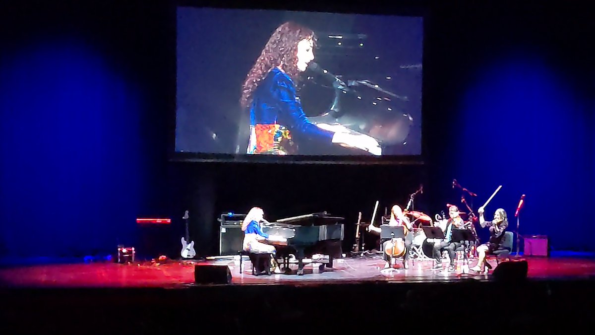 MrsB_tdot's tweet photo. @poesyofficial @songsbyralph @gerrydee @frankspadone @crashadamsmusic @damicofdn @taraslone

 @NYWS

Thank you performers for making the evening memorable. 

#AMDFto #TPDec3

Miss you dear cousin. 💜🐢
*Error made in # https://t.co/prm1Xie04G