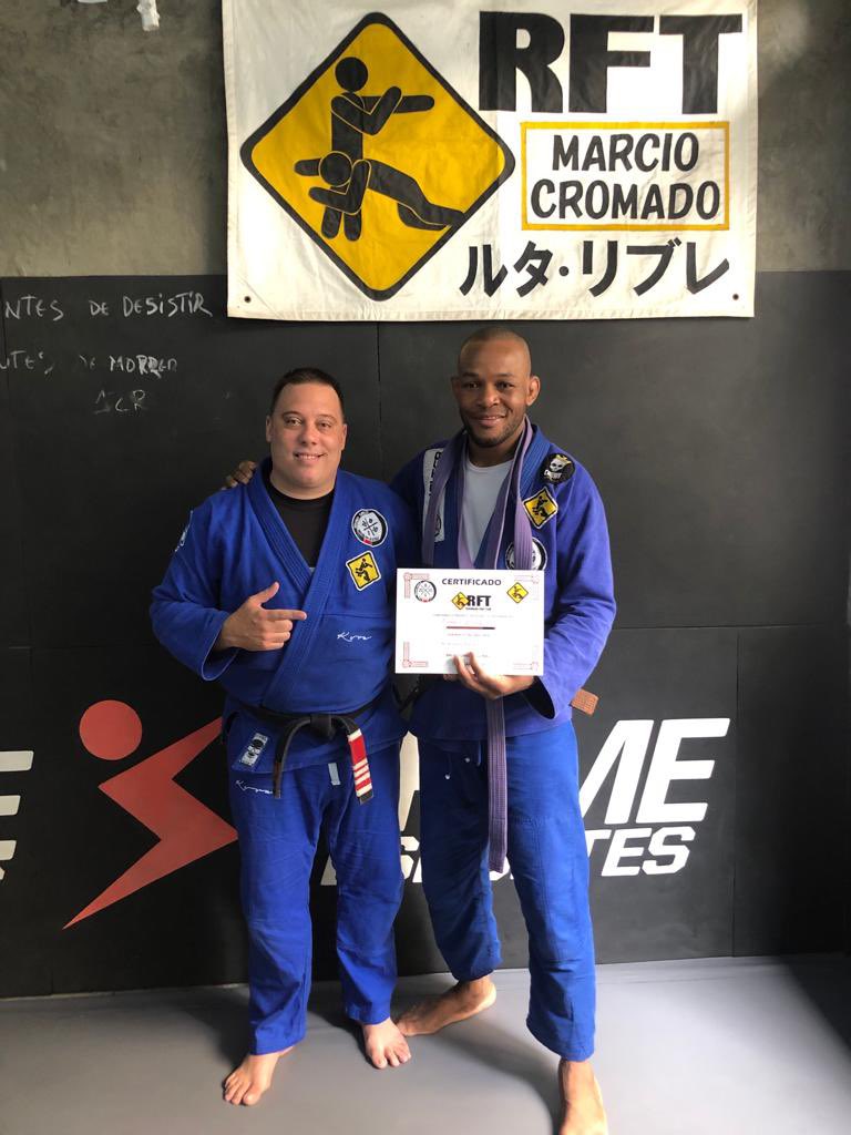 One more achievement, I was graded brown belt in #jiujitsu, thank you very much for everything coach @brunogrillurft, God thank you  for another victory. 🙏🙏