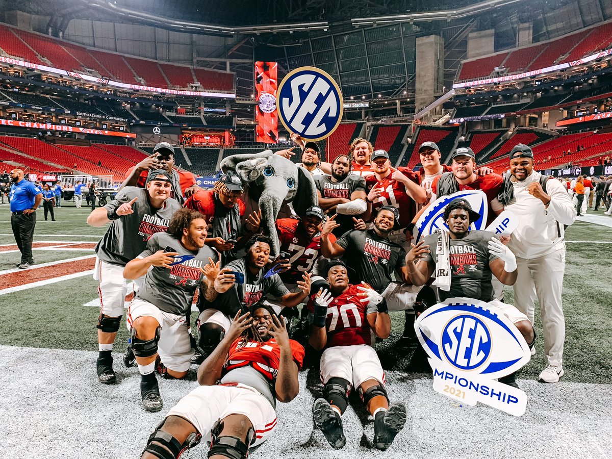 UA_Big_Al's tweet photo. Back to back SEC Champions!!💛💙

#rolltide https://t.co/c1Ff4wntNQ