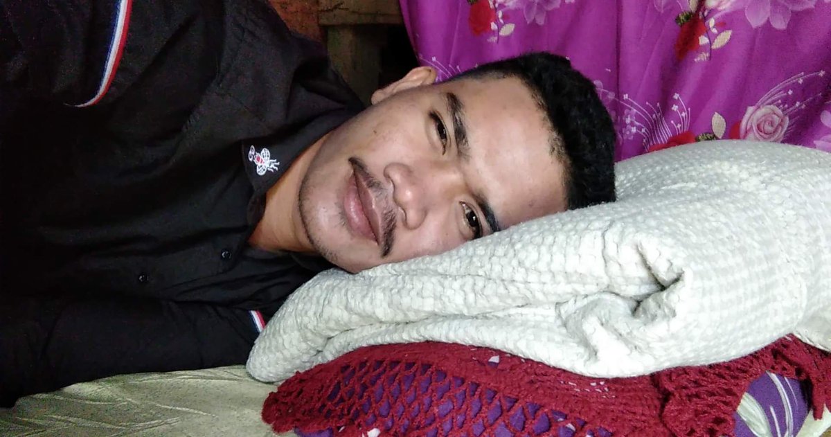 រងារចឹងងងុយគេងណាស់😴😴