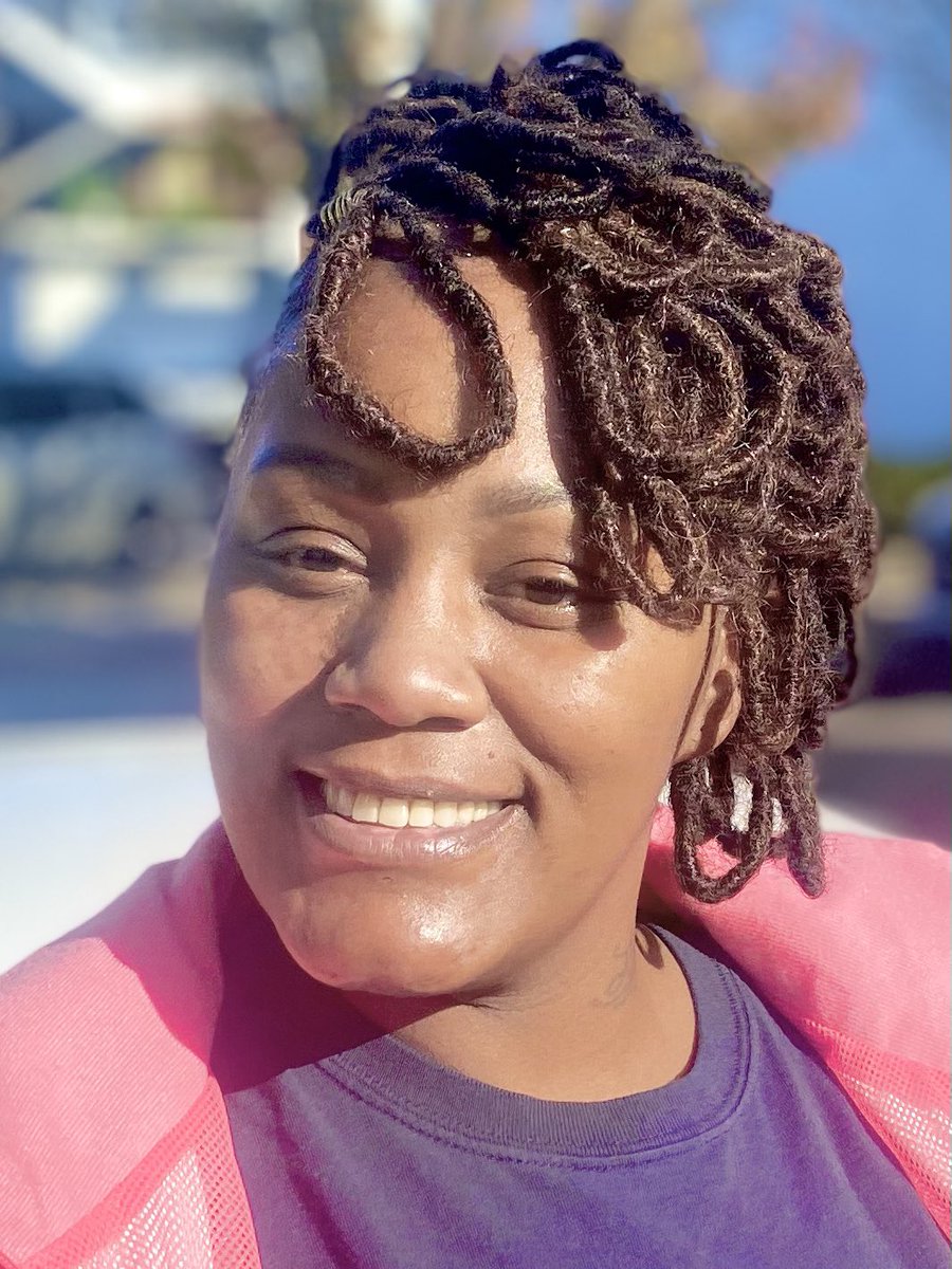 iLoc_Smith's tweet image. Get some Loc pedals. I’m in south jersey, Philly, and Delaware area. Get Retwisted. We don’t say dreadlocks!