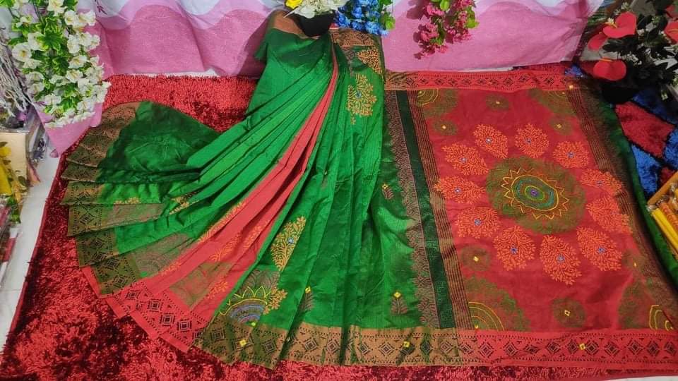 ExclusiveMarys's tweet photo. ❤️ Occasion : Victory day 2021
💚 Material: Dupion silk saree

#dupionsilk  
#শাড়ি #BlockPrint 
#blockprintedsharee  
#marysexclusivecollection  
#স্বাধীনতাদিবস https://t.co/MHUpK0kFmN