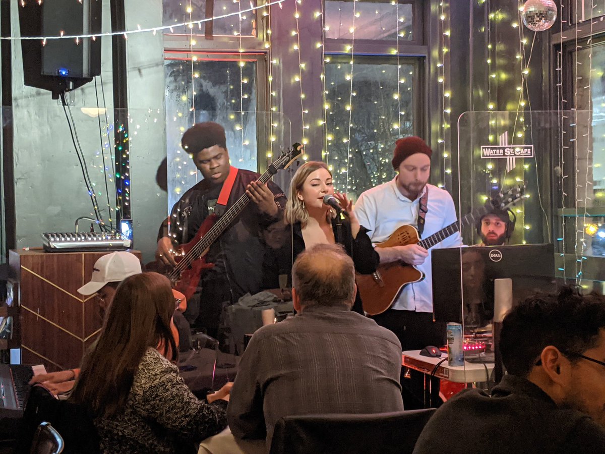 Grateful that I still get to see live music in #Gastown. The pandemic made life so hard for the music scene, and the absence of music made life hard for everyone else.

The #Vancouver we build back should be one that rocks, swings, grooves, and connects us to each other.