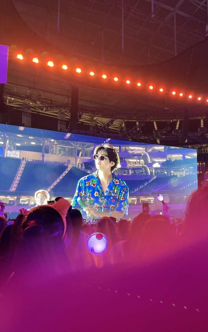 SeoAhn__04's tweet photo. Cuối tuần vui vẻ nha mn...
#MAMAVOTE #bts @BTS_twt https://t.co/wx7FILRyvV