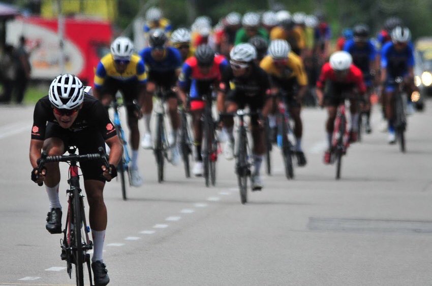 nsblackpanthers's tweet photo. Kedudukan Terkini #JelajahNS2021 Peringkat Ketiga

Sprint 2- Sri Kendong (Km 72.5)

81-Kee Zhe Yie Terengganu)
84-Mohamad Faisal Izuddin (Terengganu)
63-Muhammad Fahmi Khairul (Putrajaya) https://t.co/Rf6mwjRhzP