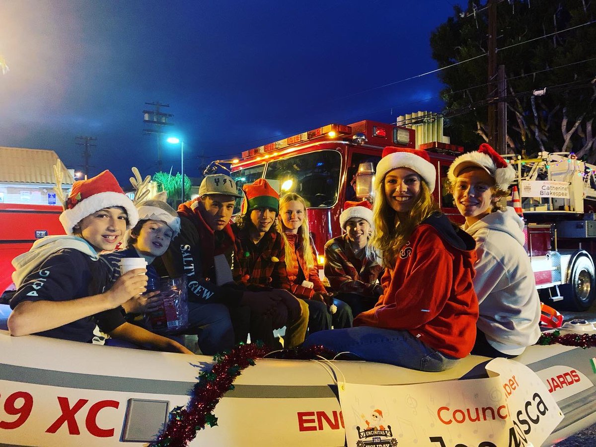 JoeMosca1's tweet photo. Had a great time at our Encinitas Holiday Parade! So much energy and excitement at this year’s parade. A great way to usher in the holiday spirit. Happy holidays! #encinitas #encinitaslife https://t.co/mgifhDbWVY