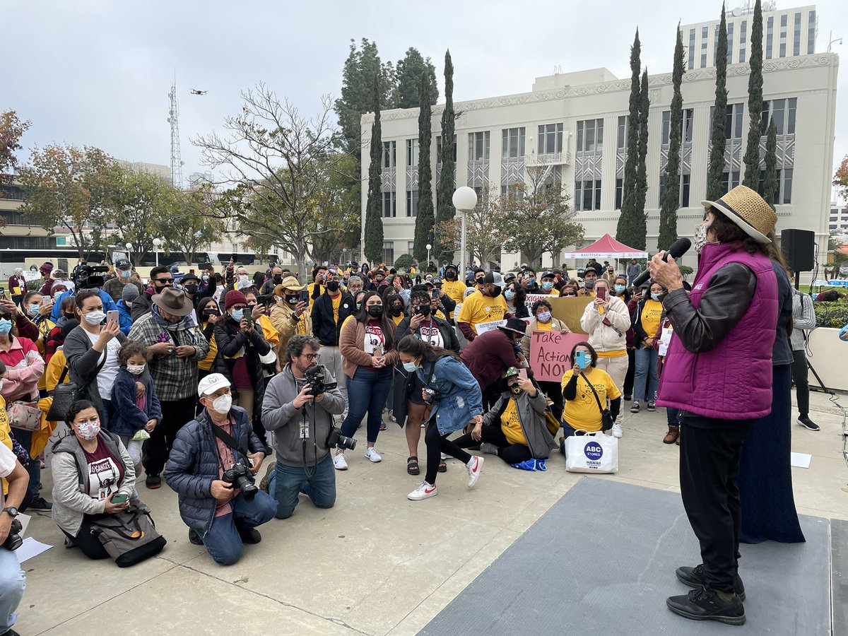 ChicanoGis's tweet image. #redistricting #mappingpower @DoloresHuertaFD @EquitableMaps @GerryTheMander @CityofFresno March for #fairMaps 12/4/21