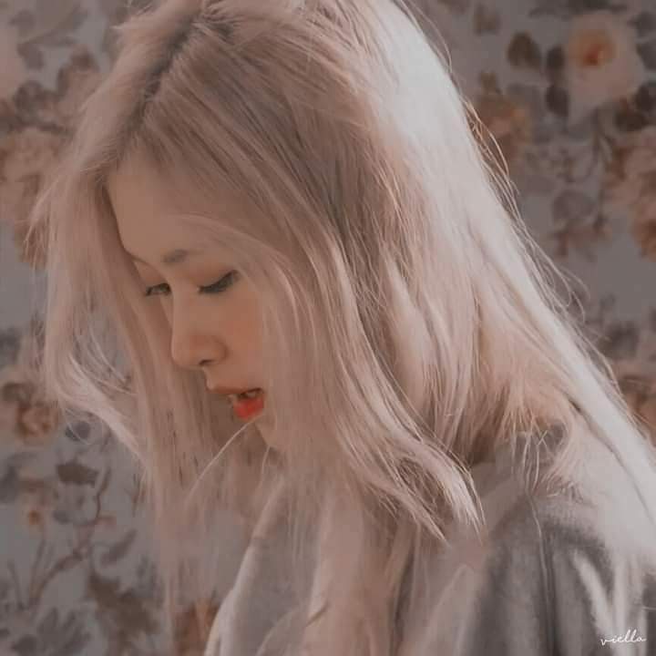 OUR CHOICE IS ROSÉ

#MAMAVOTE #rosé