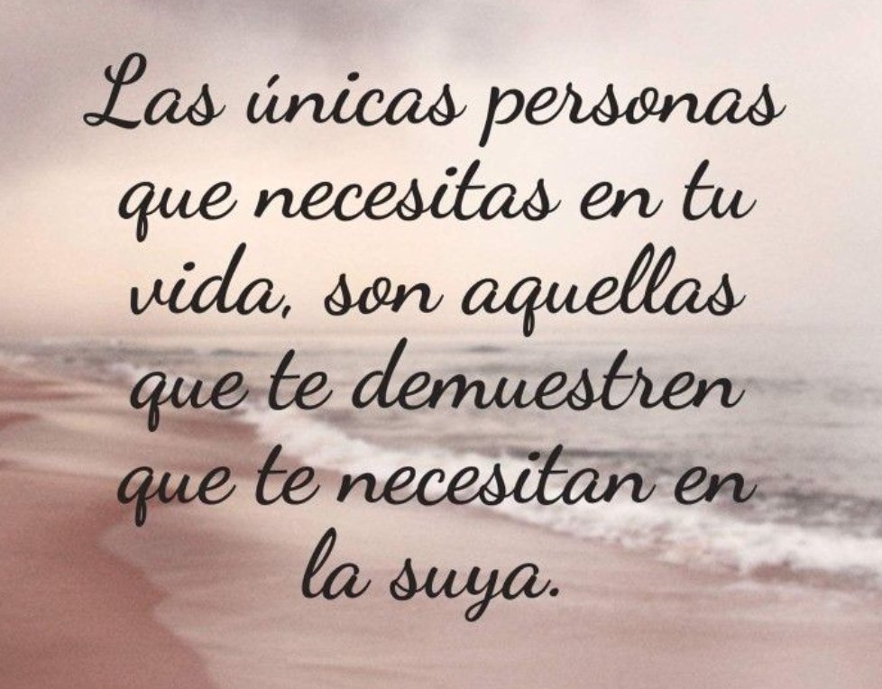 a2wn's tweet photo. Sabes cual es la gente que realmente vale la pena, la que pide perdón, la que te hable si te extraña, la que vuelve hablar contigo después de discutir porque no quiere estar mal contigo... esa gente es la que necesitas en tu vida https://t.co/PBuCYJwX6U