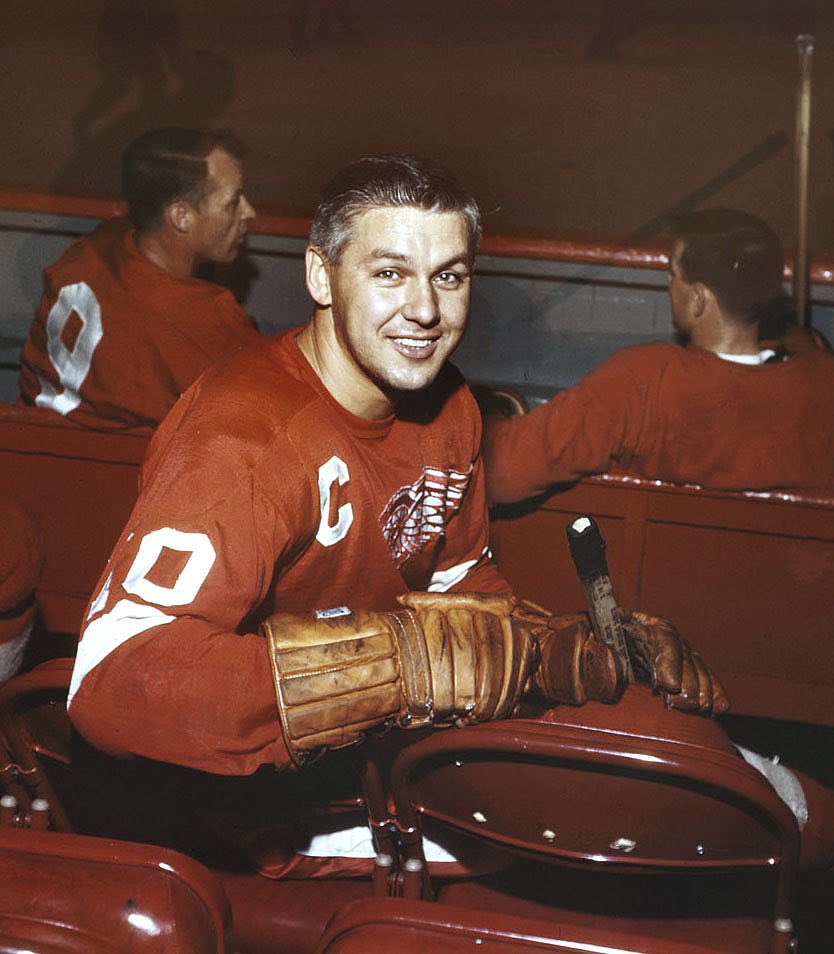 Happy 90th Birthday! 
Alex Delvecchio Detroit Red Wings 1950-1974 