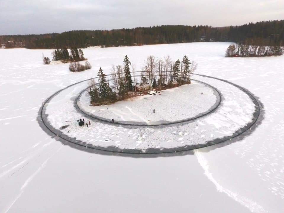 Cairn Spin around.