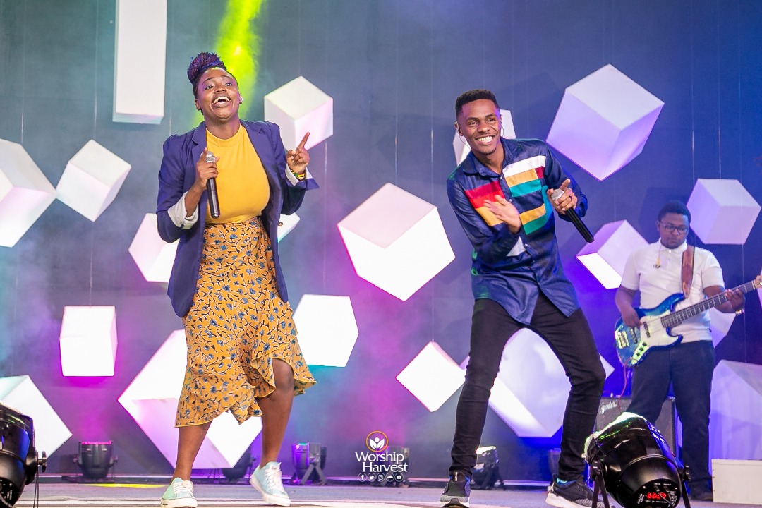 worship_harvest's tweet image. I'm the salt of the earth
I'm the salt of the earth
I carry the flavour of God
I season the earth
I'm the salt of the earth
I'm the salt of the earth
I carry the flavour of God
I season the earth 🎶🎶

#EmpoweredAndSent
#WHGarage
#Best100Minutes
#WorshipHarvest