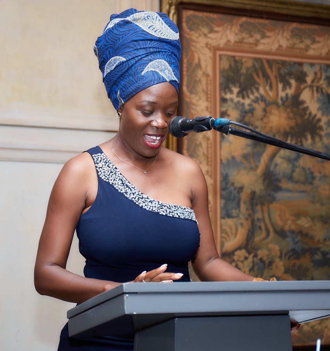 ZimRoar's tweet photo. Pastor Dudu Manhenga @dudumanhenga   presenting at this year’s #zimwomenroar awards! 

You are such an inspiration sis. We love you✨🤩 https://t.co/b0P1i5SyzZ