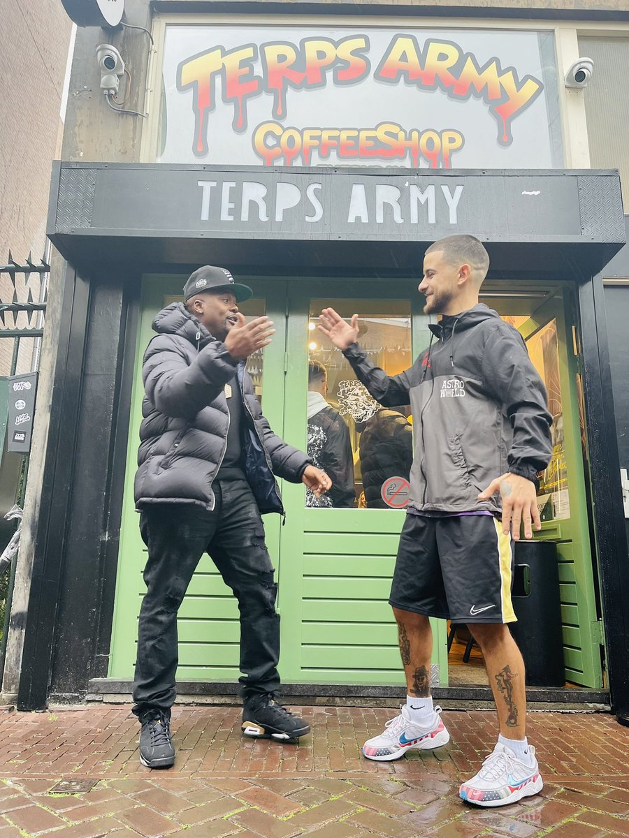 TerpsArmy's tweet photo. Me and @memphisbleek ! Thanks again for coming and smoke with us ! https://t.co/rJSQutc6uA
