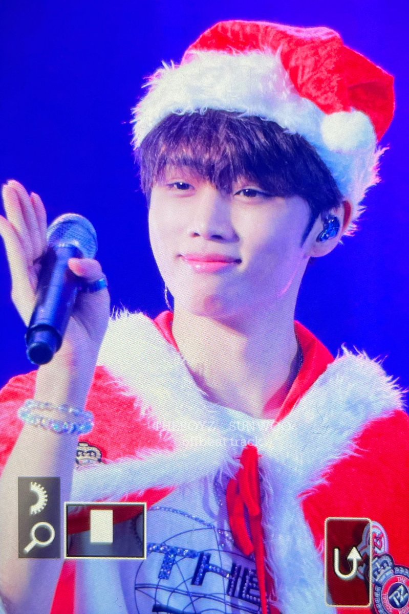 offbeat_track's tweet image. 211205 겸둥쵸푸산타 #선우  #sunwoo #ソヌ $unwoo
