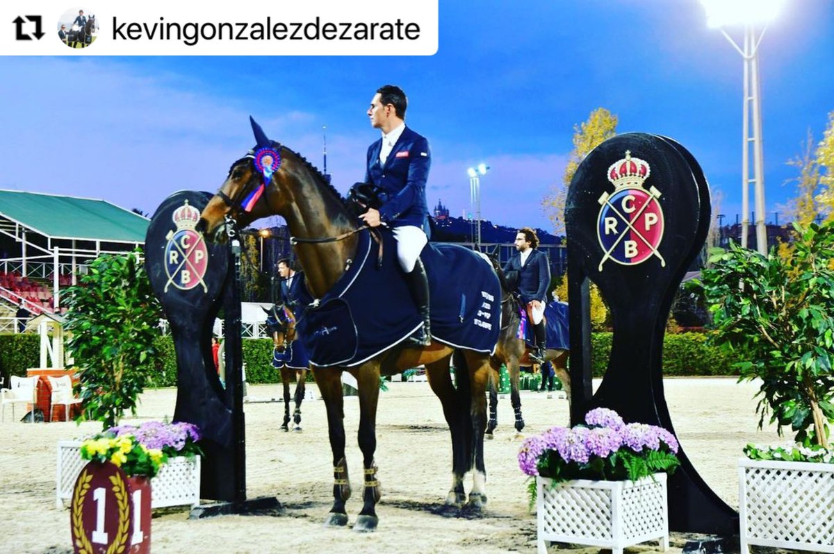 rfhe_'s tweet photo. @kevingonzalezdezarate gana el CSI2* Jump Off 1.35m con Recesvinto, en el @rcpolobarcelona 🥇🏆😍
🥈 @chechutorresg con Grupo Pom Numerus
🥉 @mariorotllant con Cerano
FELICIDADES ✨
#RFHE #Salto #RealClubDePoloBarcelona #RCDPB #Csi #Hipica #MundoEcuestre https://t.co/TQGDTjqnvR