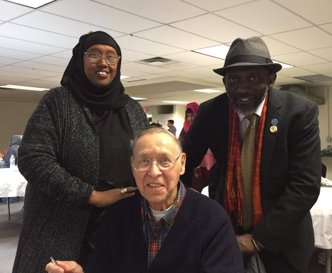 cunayee's tweet photo. Xildhiban Deqa Dhalac ayaa noqotay Mayorka cusub ee magaallada South Portland City ee maraykanka , Waa qofkii ugu horeeyey ee Afrikan ah , Muslim ah Soomaali ah oo xilkaas qabta. Deeqo ayaa asal ahaan ah gabadh reer #SSC ah.
congratulations #Deeqa 🎊💐🎉 happy for your success. https://t.co/mrcpDsDRqt