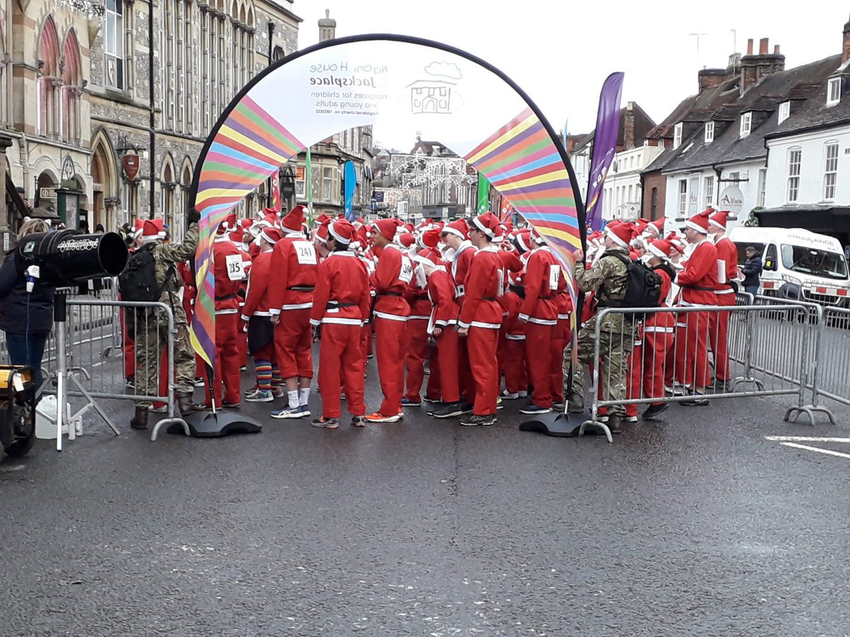 ATR_Winchester's tweet photo. Anzio Coy have been helping out at the Winchester annual fun run and showing why things are seen. https://t.co/eZ0sqDTm0u