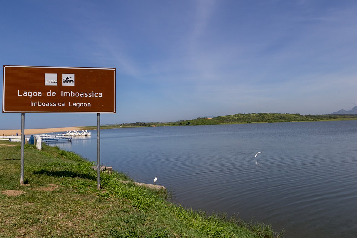 cesinhavereador's tweet photo. Um bom domingo com uma das paisagens mais exuberantes da cidade: Lagoa de Imboassica 😊

#photography 📷 @ruiportofilho SECOM

#macaetips #eucurtomacae #lagoadeimboassica #macae #rj #cesinhavereador #PorTodaMacaé https://t.co/sEhDNYNguO