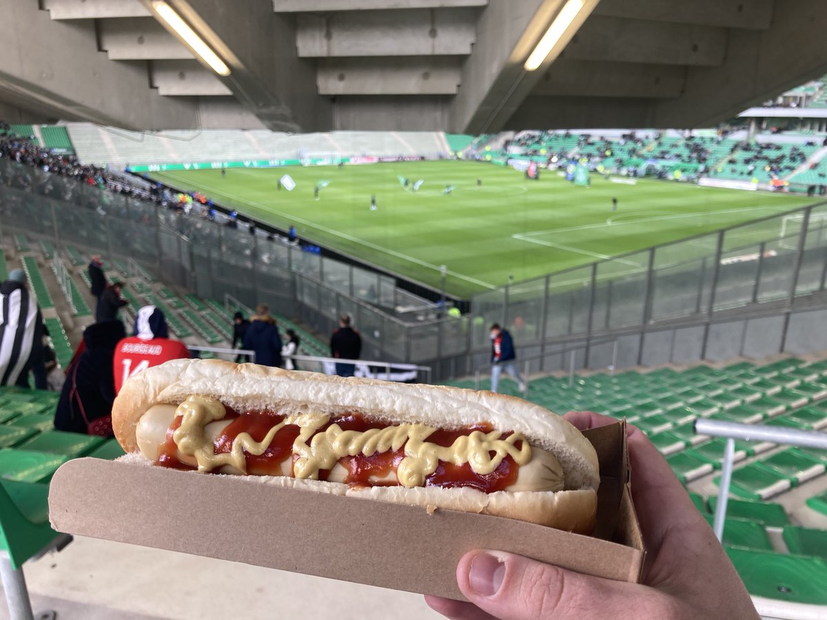 MrJakeStanley's tweet photo. St Etienne 

€5

@FootyScran https://t.co/jBfjLUamsX
