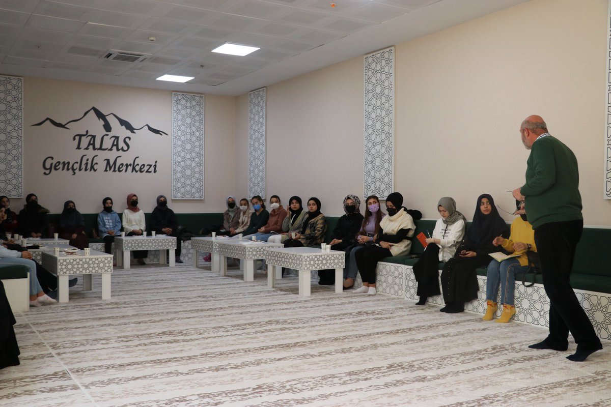 GSB_Talasgm's tweet photo. Kudüs projesi kapsamında''Mukaddes Şehir Kudüs'' Konulu programımızı Cihannüma Derneği Kayseri Şube Başkanı Av. Fevzi KONAÇ'ın katılımları ile gerçekleştirdik.
#Medeniyetimizinkeşfikudüs https://t.co/4r2bCcYpcV