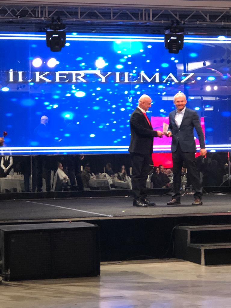 Meslekte Onur Yılı Plaket törenindeyiz..