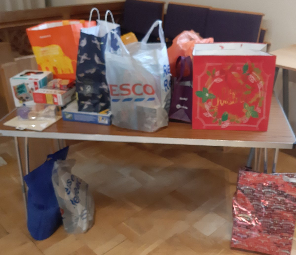 SSanyahumbi's tweet photo. Toy service at church this morning. Collecting for @salvationarmyuk for kids unlikely to get much this Christmas. Sad to think there is such a need, but good to be able to do a little to help.@RevRob_CCB #hiddenpoverty #Christmas2021 https://t.co/JqBTh1pYE0
