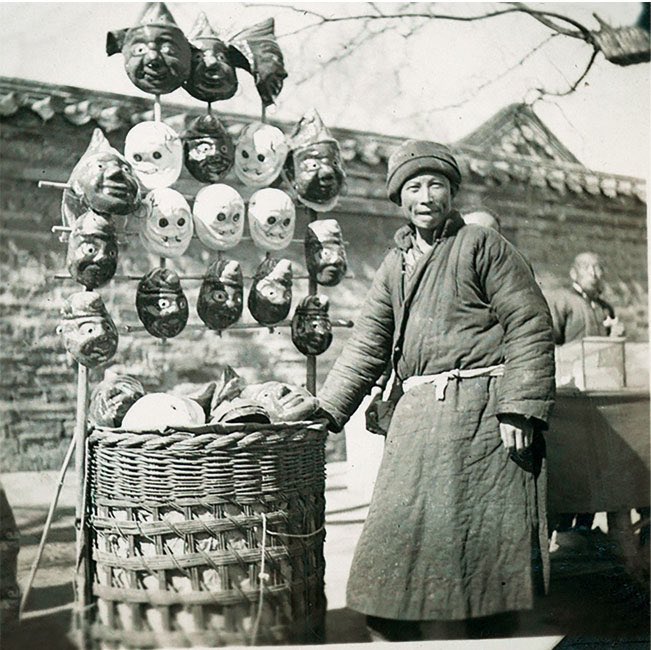 tongbingxue's tweet photo. Peiping(Beijing), 1937-38, by Bertha A.Gardiner.
Courtesy of Beijing Yingyi Auction. https://t.co/SE2u9tpkd5