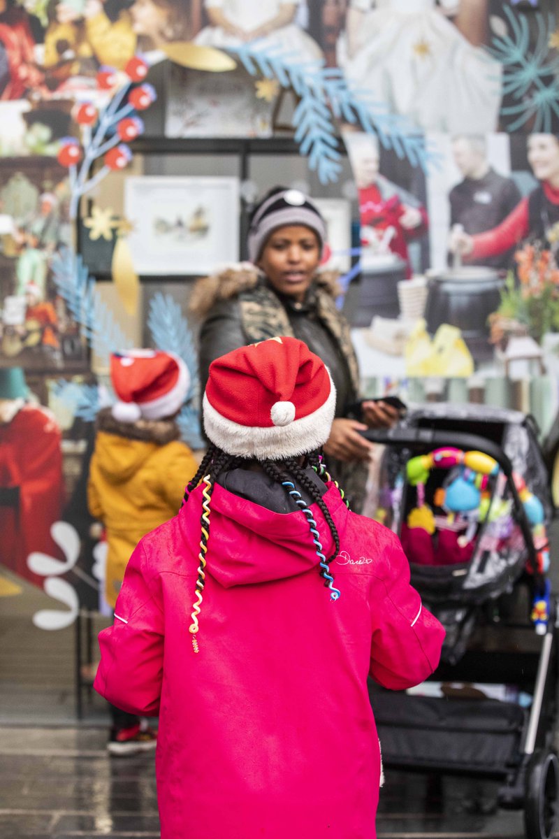 Today is the day! Make sure to drop in to our Christmas Community Market from 10am until 5pm, get your Christmas shopping done and help some wonderful local community groups!

<a href="/lantern_cork/">Lantern Community P.</a> <a href="/CorkMigrant/">CorkMigrantCentre</a> <a href="/EthnicHands/">Saoirse - Ethnic Hands On Deck | Social Enterprise</a> <a href="/SERVE_ie/">SERVE</a> <a href="/Pres_Sisters/">Presentation Sisters</a> <a href="/corklearning/">Cork Learning City</a> <a href="/pure_cork/">Pure Cork</a> <a href="/yaycork/">Yay Cork</a>