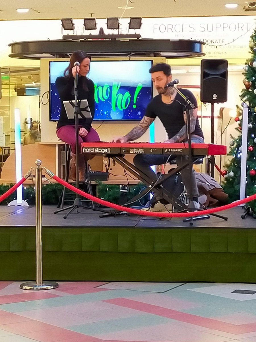 ElysianmusicUK's tweet photo. A great little set up in @shopgreenlanes for a much needed @ElysianmusicUK duo gig. Thank you to everyone who stopped by for a listen earlier today ๐ถ #newmusic #devonweddings #northdevonweddingnetwork https://t.co/YLkWM565JX