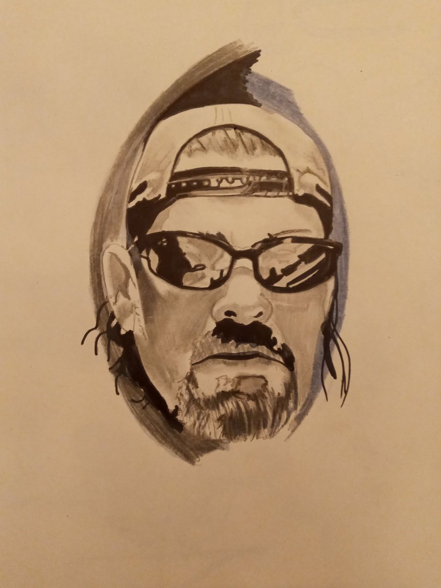 VikingIrishGod's tweet photo. How i use to #portrait compared to my style of #portraying 🎨
Thoughts?? https://t.co/kppIDmuyjm