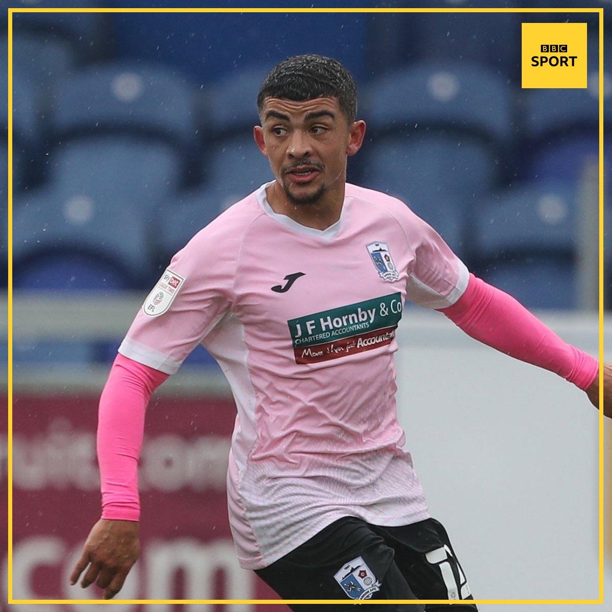 bbccumbriasport's tweet photo. Barrow earned themselves an FA Cup replay after holding League One Ipswich Town to a 0-0 draw at Portman Road.

Highlights 👉 https://t.co/mGncsCOS4U

#bbcfootball #BBCEFL #facupfootball https://t.co/zstCSXjIju