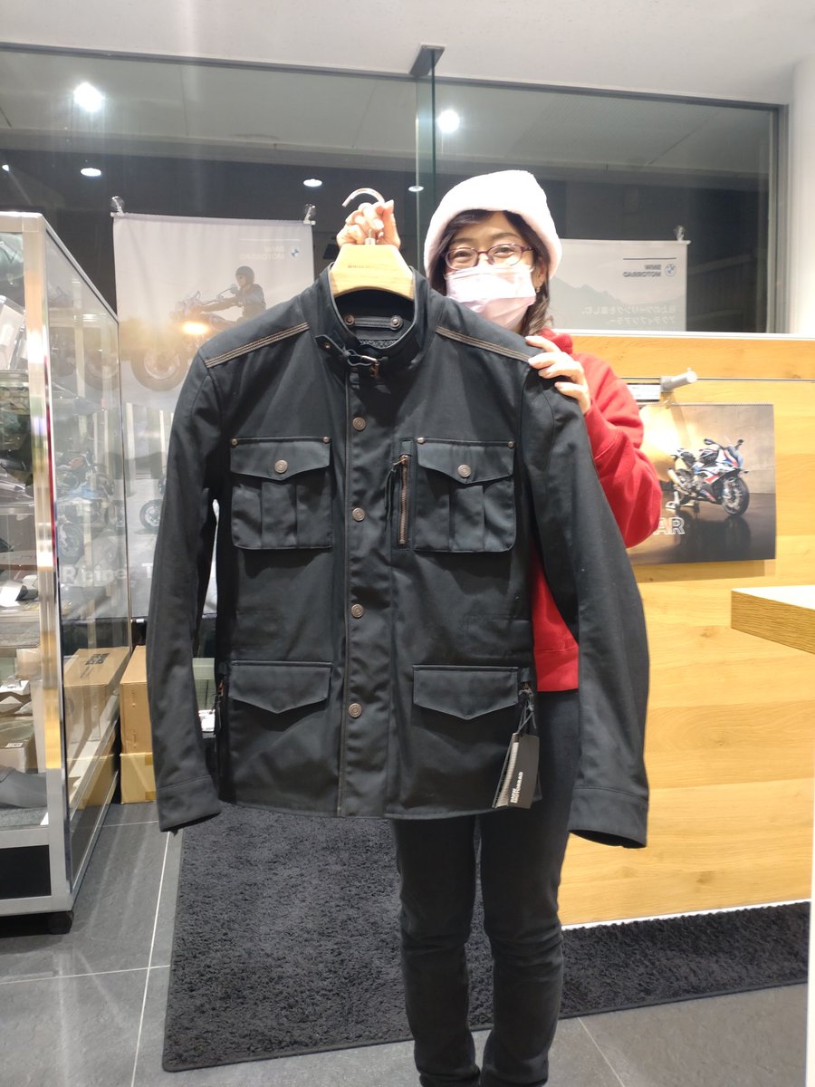 aka320320's tweet photo. ジャケット購入
#モトラッド高崎 https://t.co/ykykMIwKtq