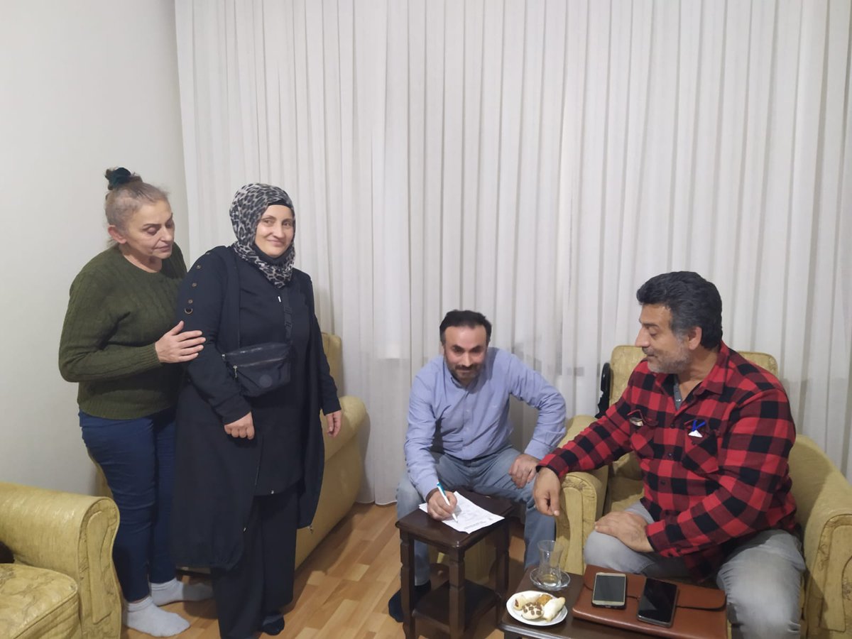 Ev sohbeti ve yeni üye çalışmamız. #akparti #akpartinurtepe #akpartikagithane