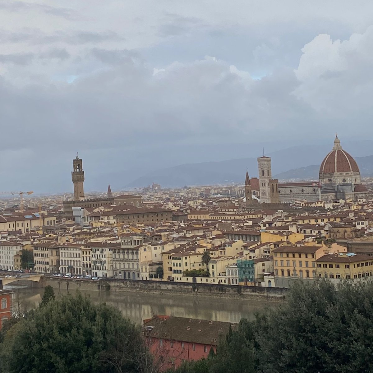 spencer_ems's tweet photo. #TheForceofWill a #Firenze per premiare i volontari d'Italia. Chi avrà vinto il contest ideato da #Spencer_ems e #IED Firenze? Alle 10.00 diretta su Facebook Live di Spencer alla cerimonia di premiazione. #giornatamondialevolontariato
@Anpasnazionale @crocerossa @misericordie1 https://t.co/s3KiA0e4Ih