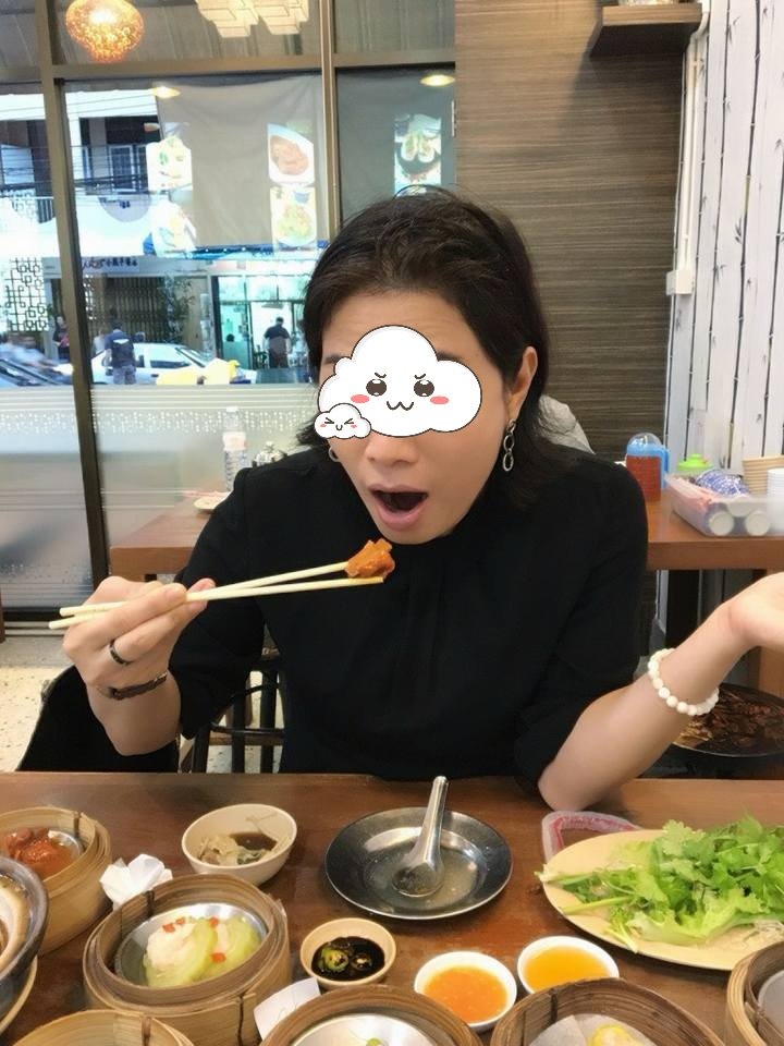 joy_arinn's tweet photo. กับคนรู้ใจ..กินอะไรก็อร่อย😘 https://t.co/9I4ZFJr4Ur