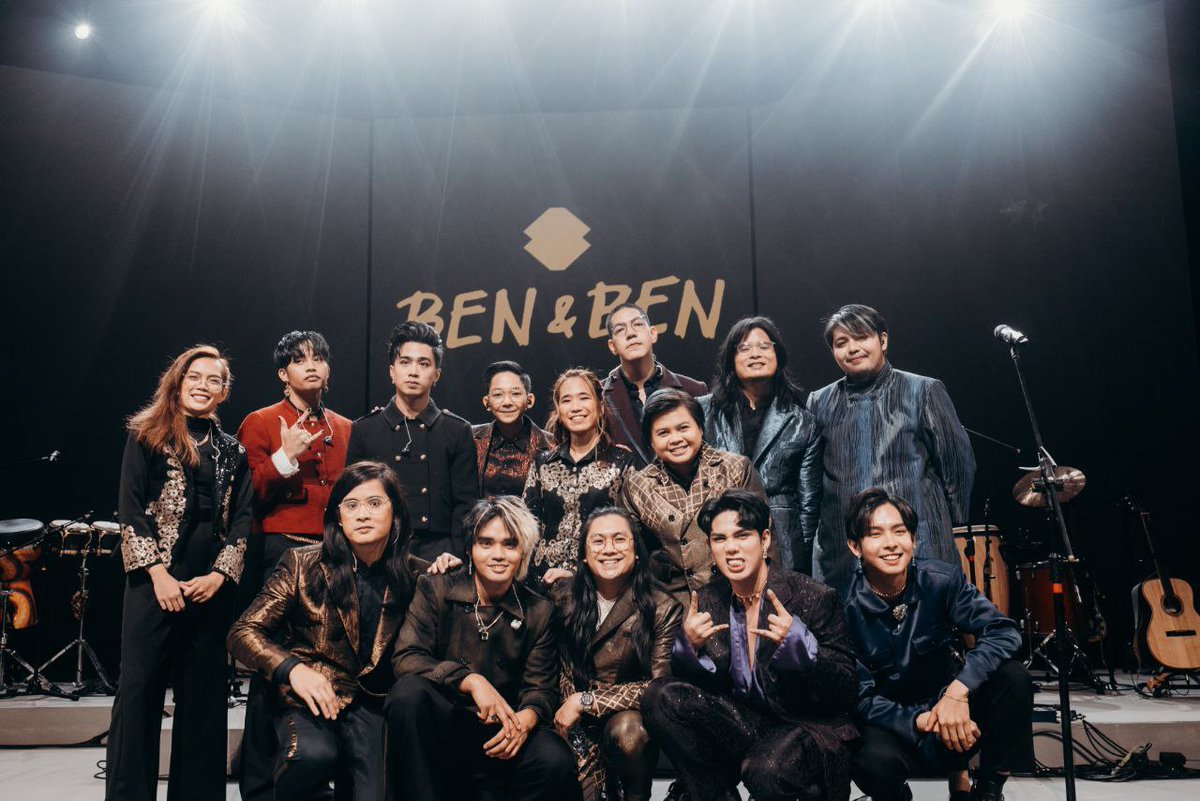 BenAndBenMusic's tweet photo. . @SB19Official 
#BenAndBenConcert https://t.co/QJ7RjR3VTF
