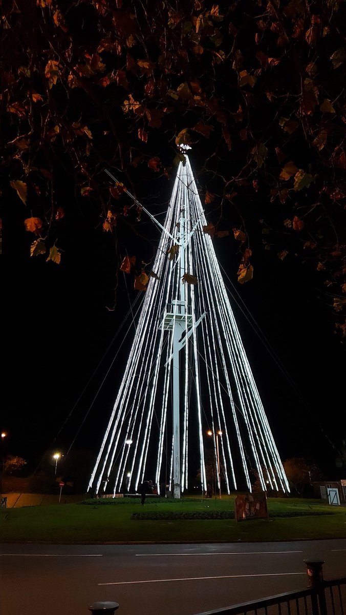StoneDeCroze's tweet photo. Tree of Joy Presents need to be returned to where you picked up the tag by Friday so that they make it to the children for Christmas
#TreeOfJoy #ToJ #Rotary https://t.co/jSEsOgltWt