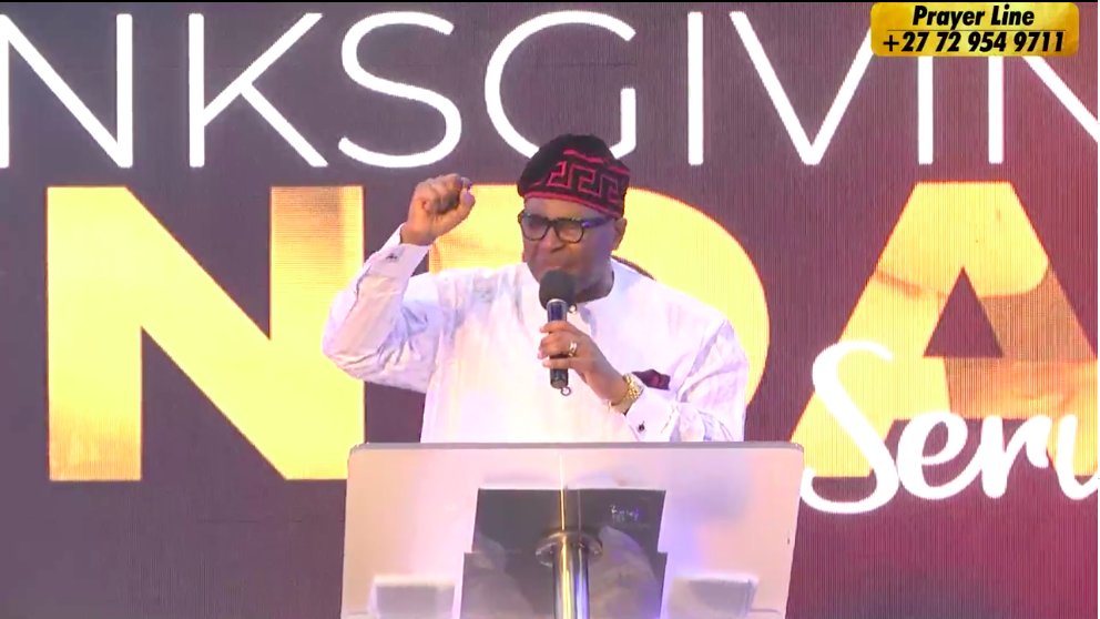 gracehousetwit's tweet photo. βGod expects you to return and give thanks for any level He gives you. Honor God with thanksgiving and watch God give you wonders in your life! whatever you thank God for multiplies." - @chuksozabor
#ThanksgivingSundayService https://t.co/B0d4uhKz6e
