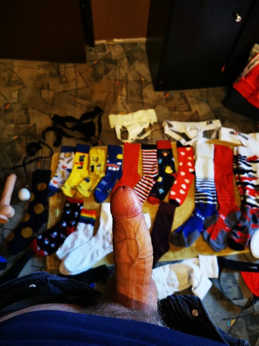 Love my socks collection ??? https://t.co/GlZcQUZfPb