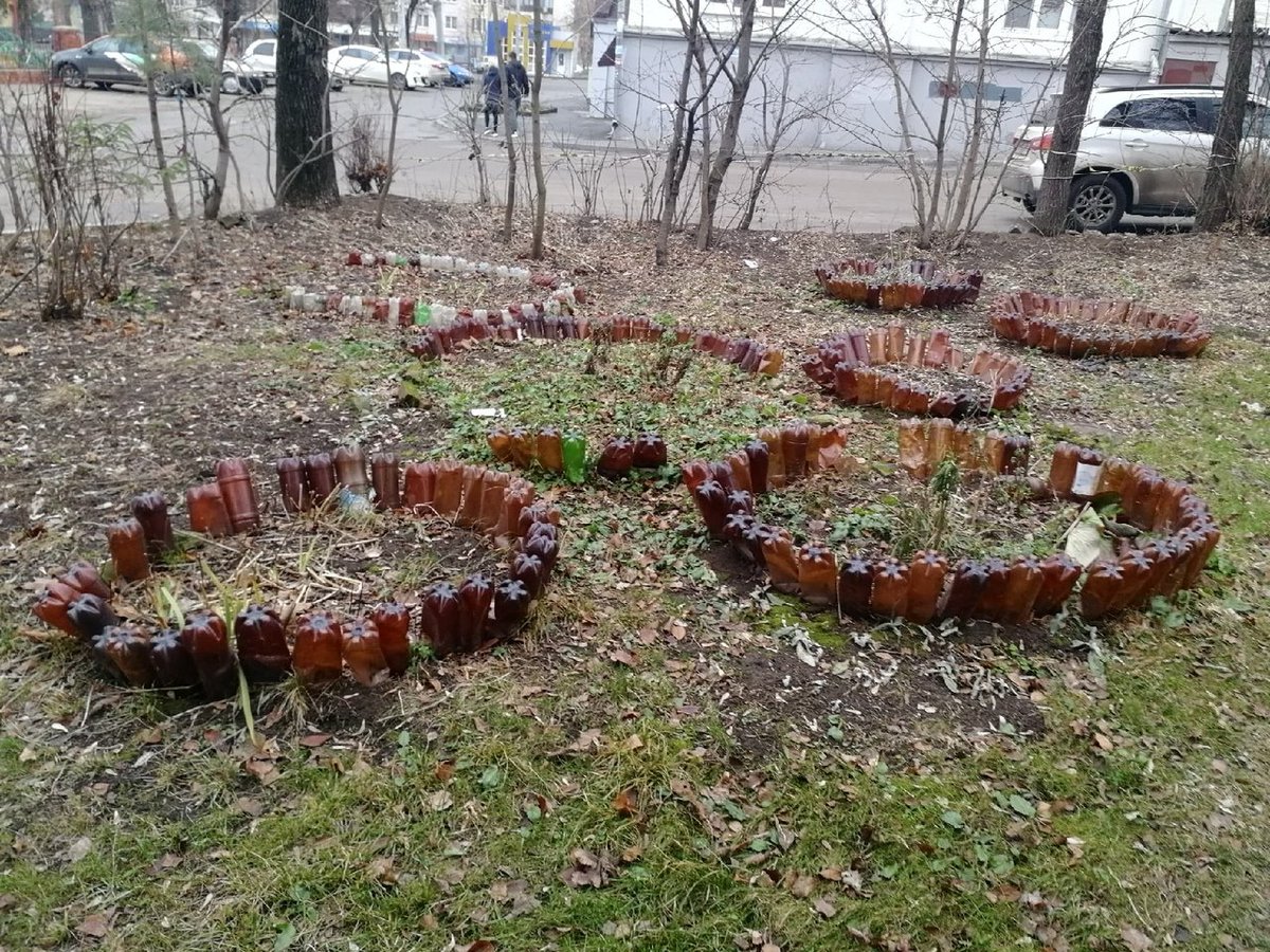varlamov's tweet photo. Ландшафтный дизайн в Туле

Фото: Роман Самохин https://t.co/tptzVNPLTf