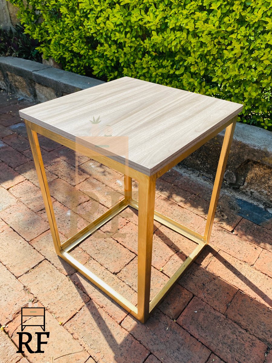 RusticFurnisher's tweet photo. Get in touch to get these readily available pieces from our Canero range. Frame 1: Side-table, Frame 2: Side-table* Wine stand, Frame 3: TV Stand (3-tier).
DM to buy these pieces or order from our catalogue on WhatsApp: https://t.co/7Yuh1sy16Q #RusticHomeDecor #rusticinterior π https://t.co/ePxCz6Dw6P
