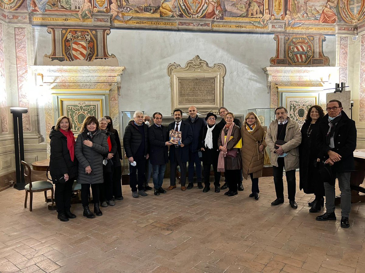 fabrizio de santis tweet media