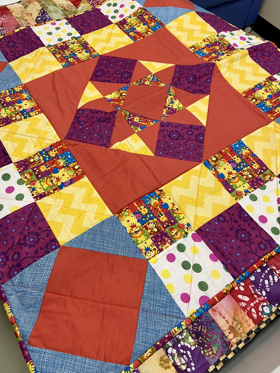 alison hall tweet media