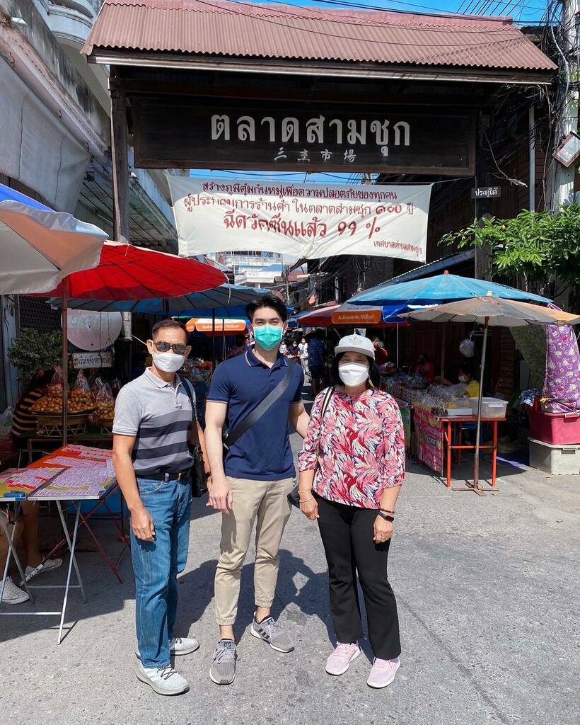 BeSuToKung's tweet photo. วันนี้ พ่อ พาเที่ยว 😘😘😘 https://t.co/SLsjbiNuQE https://t.co/DW6qKoKTAC