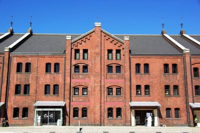 doumori_at's tweet photo. Yokohama Red Brick Warehouse

横浜の赤レンガ倉庫作ってみました。
(再現度:低)

#あつまれどうぶつの森
#あつ森写真部 #ACNH 
#AnimalCrossingNewHorizons 
#横浜赤レンガ倉庫 https://t.co/ztJmaUBX9U