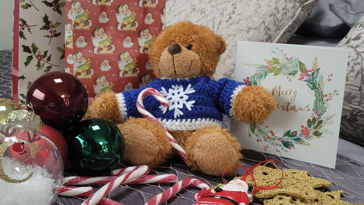 BaileyofBristol's tweet photo. Stop 6 - Poland ๐
Today #thebaileybear is passing Poland.
You can now bid for a Christmas edition Bailey Bear on @eBay, with 100% of proceeds going to @Shelter, @otrbristol, @macmillancancer, @barnardos
Find out more on how to bid โถ๏ธ https://t.co/LJKyhCAcDA
#jumperjourney https://t.co/qvHZ0RHCGu